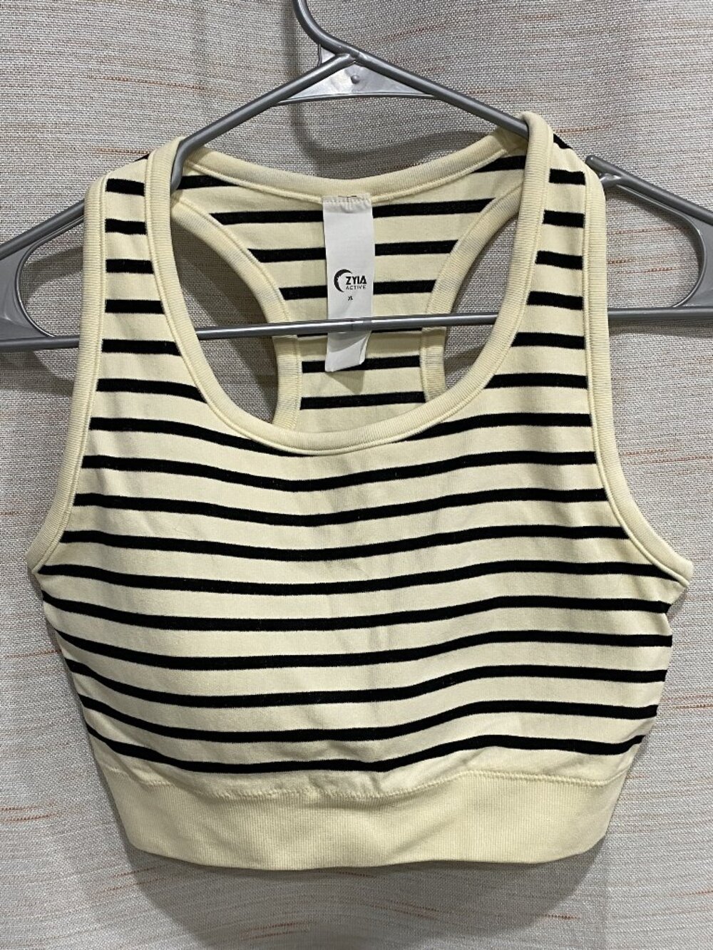 Zyia Active Stripped Sports Bra Cream Black XL Womens (238)